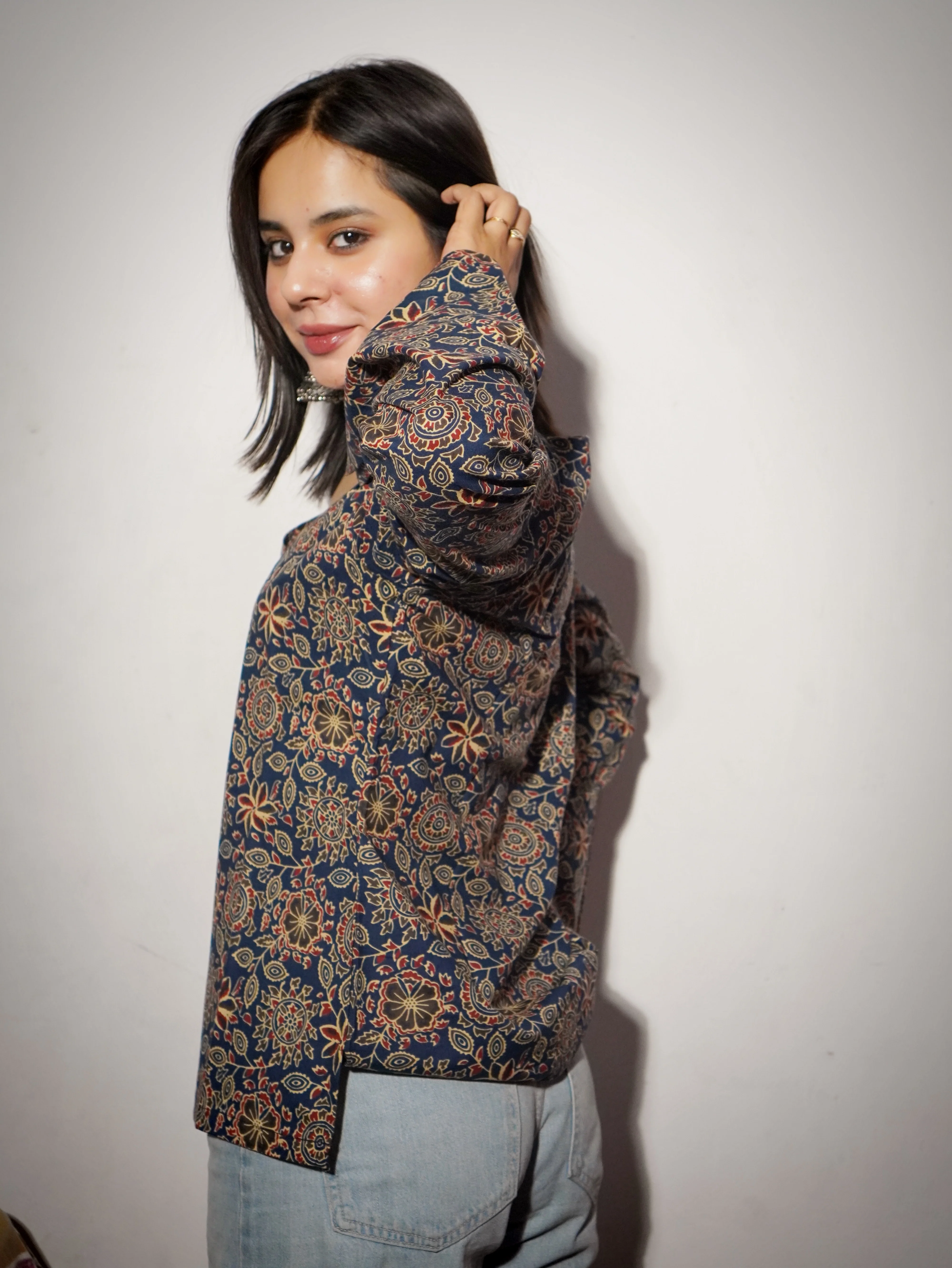 AAFIYA COTTON OVERSIZE KURTA - Image 2