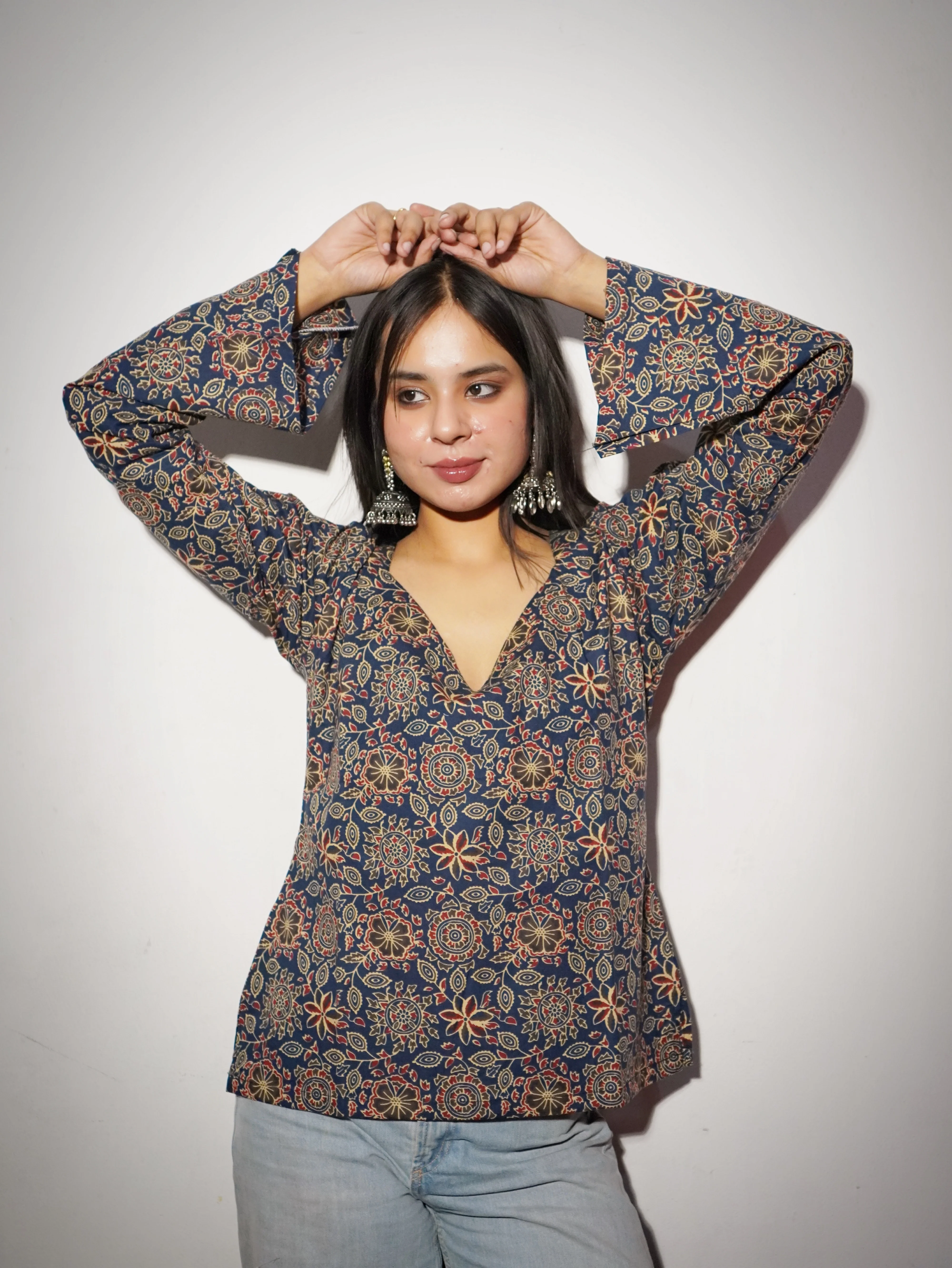 AAFIYA COTTON OVERSIZE KURTA - Image 3