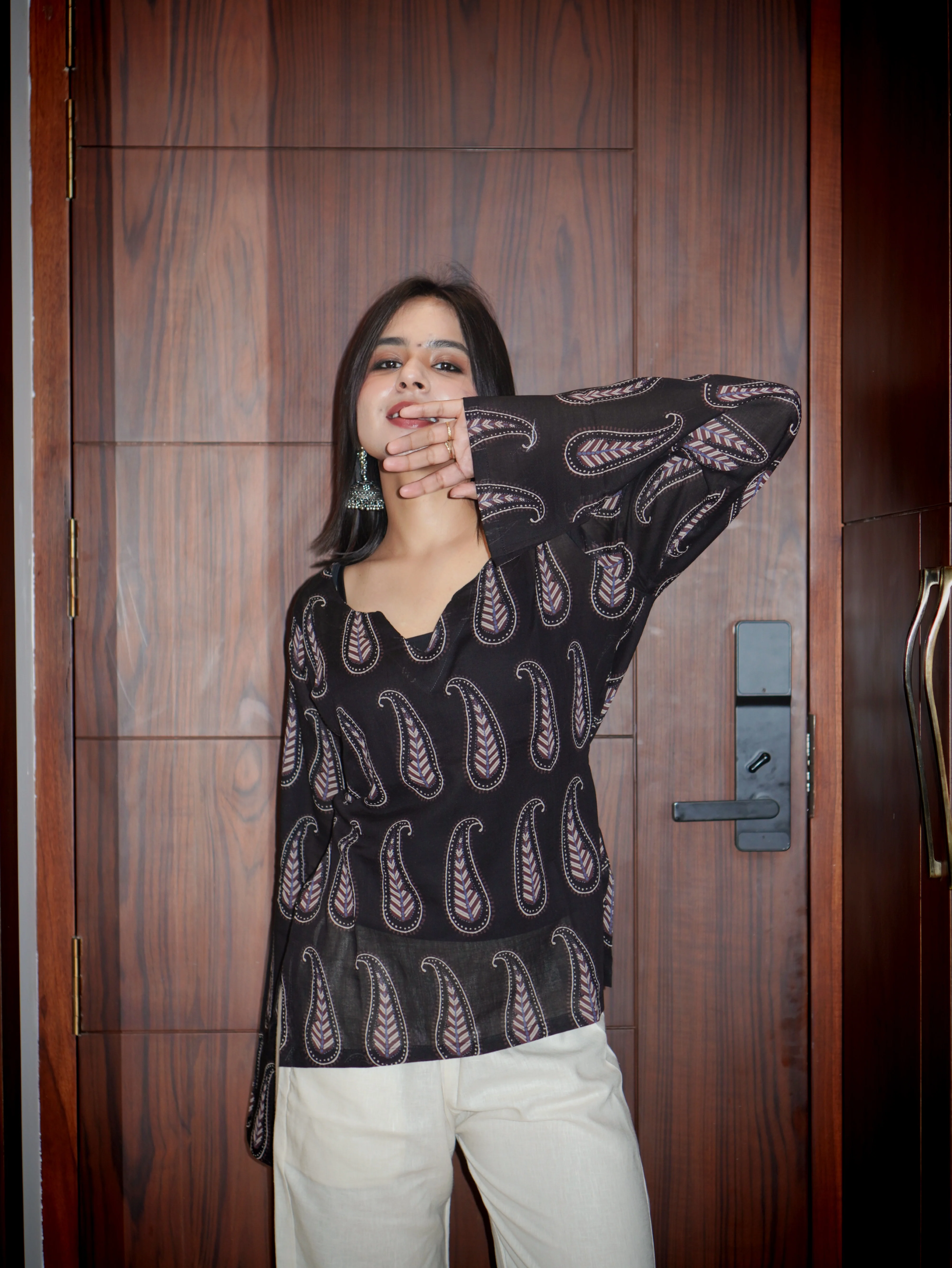ABEER COVER UP KURTA - Image 4