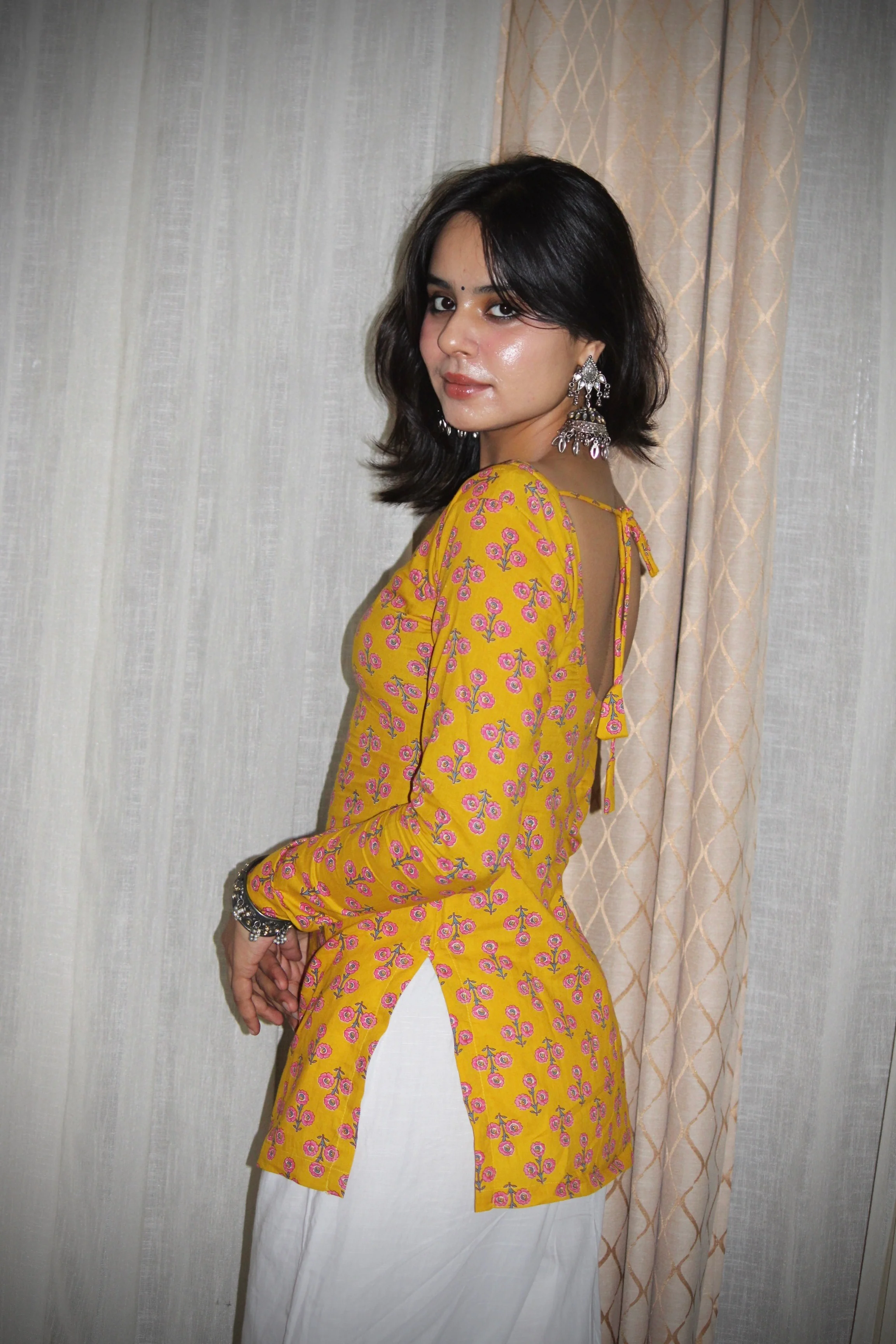 HUNAR DEEP BACK KURTI - Image 5