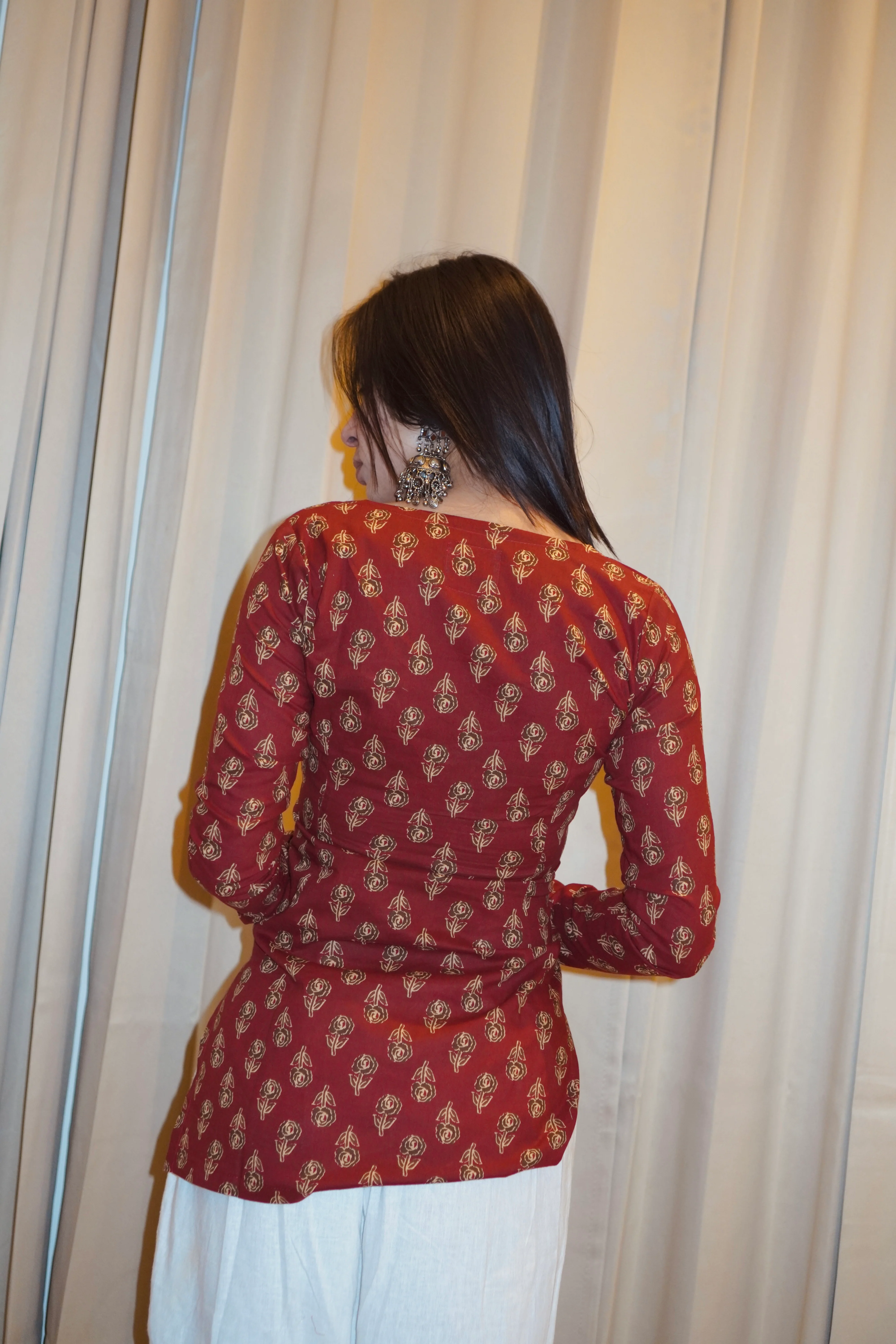 RADHA FULL SLEEVE KURTI - Image 4