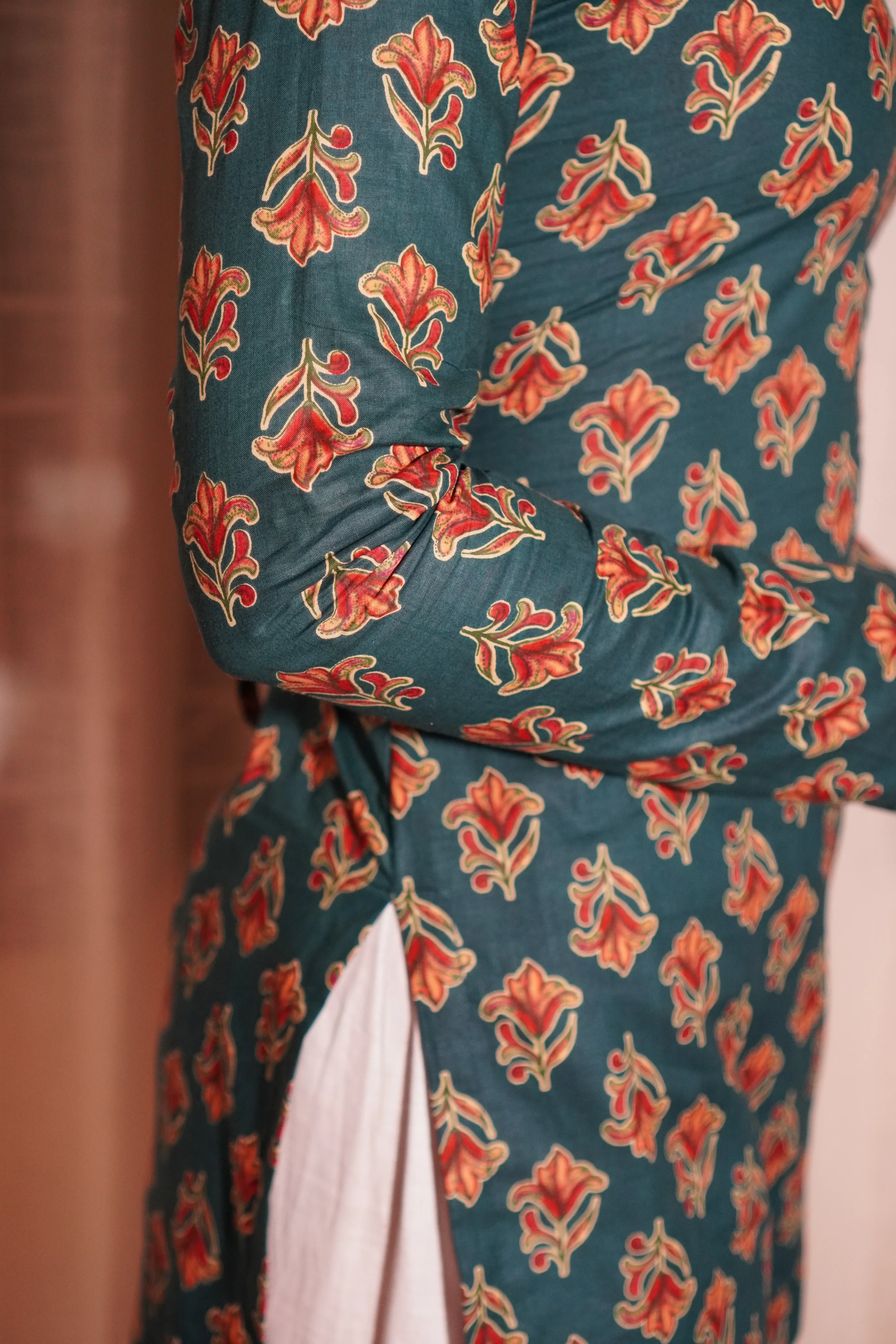 NAIRA FULL SLEEVE KURTI - Image 9