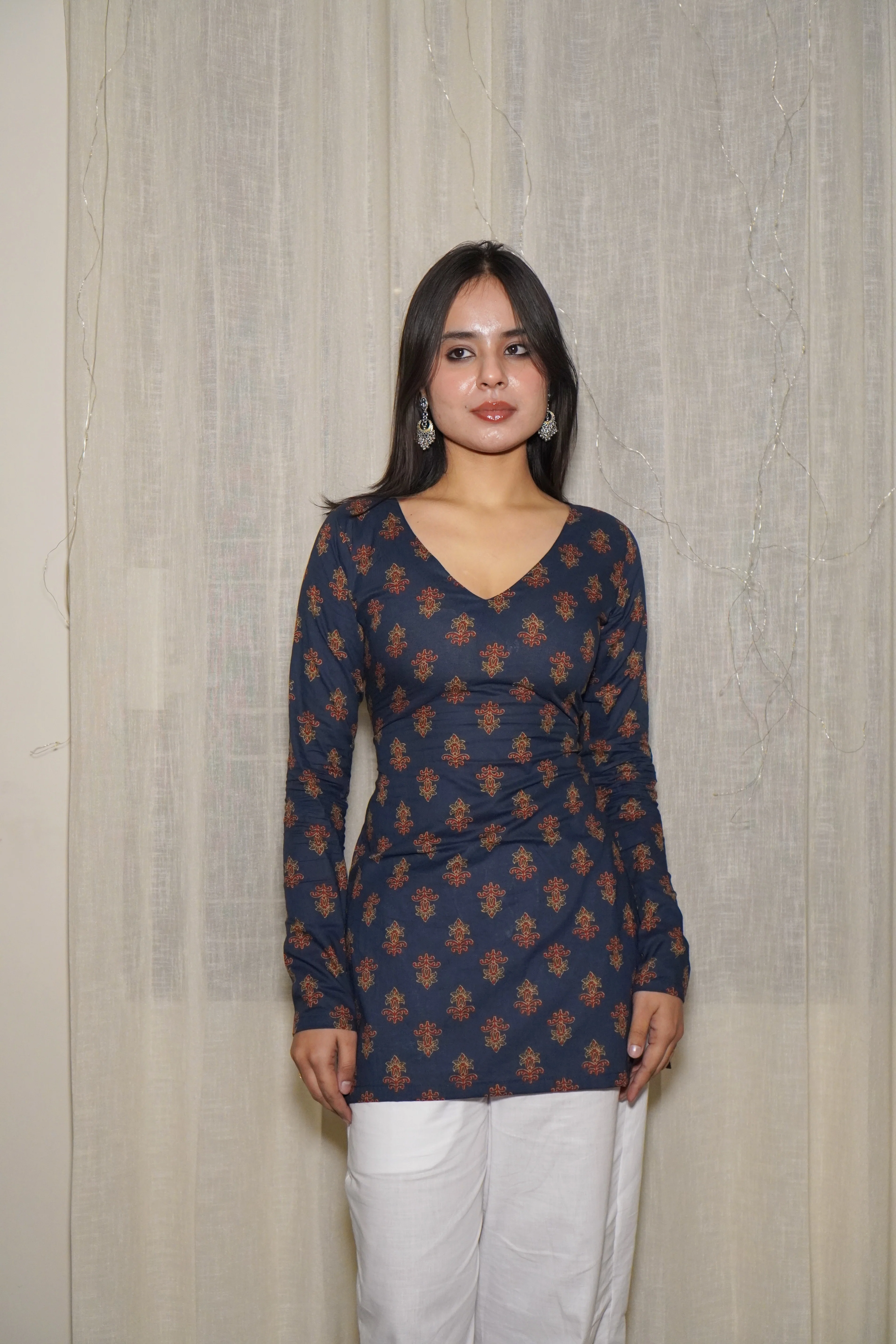 NAYIKA FULL SLEEVE KURTI - Image 2