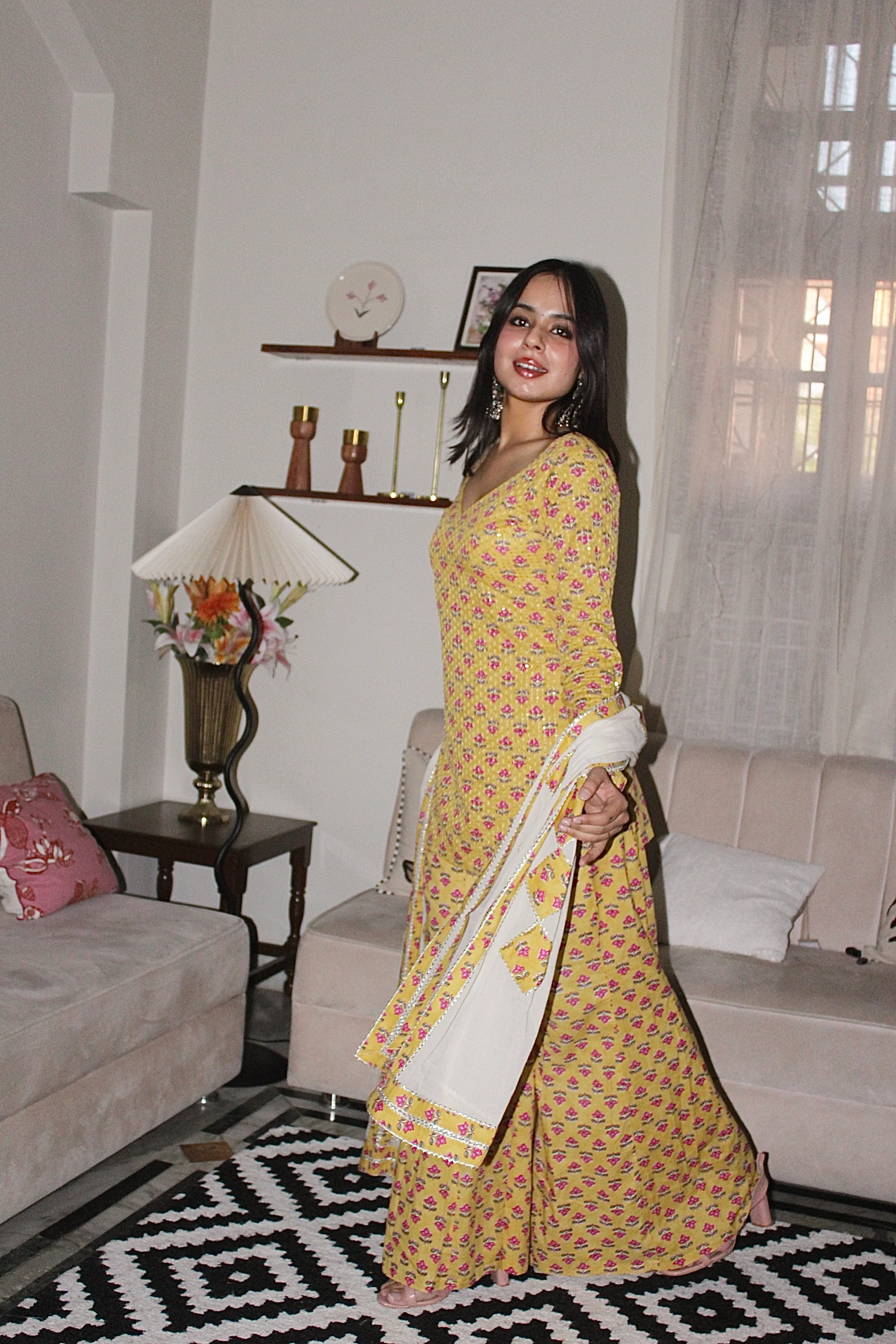 Ravya Sharara Set - Image 5