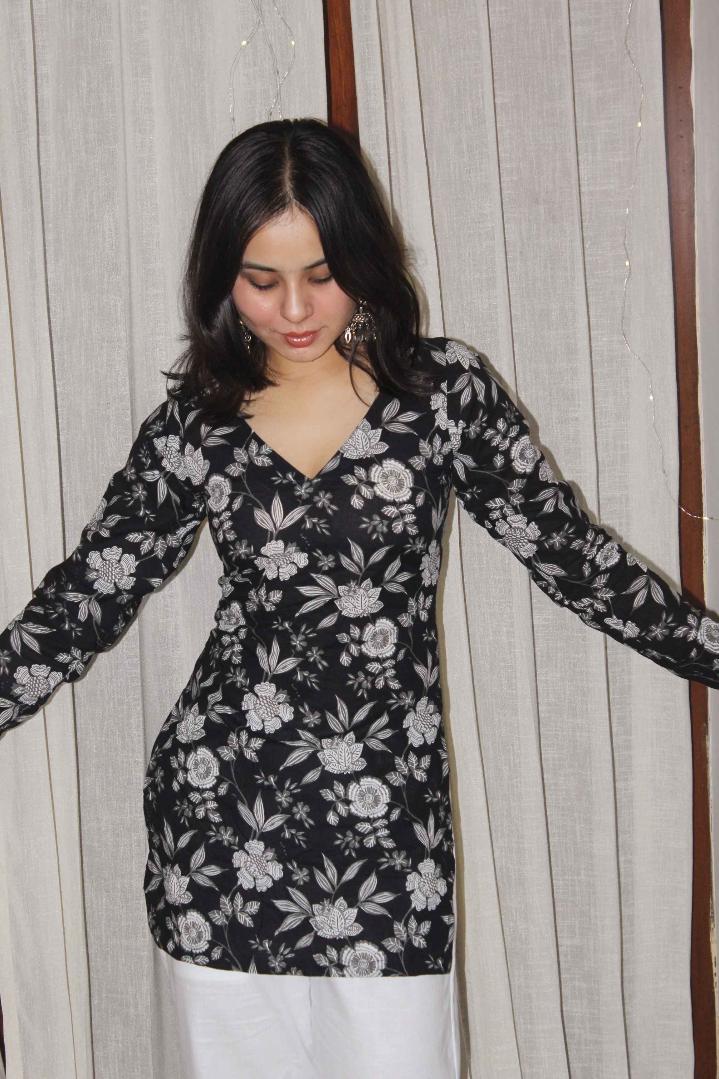 SAAYA FULL SLEEVE KURTI - Image 3