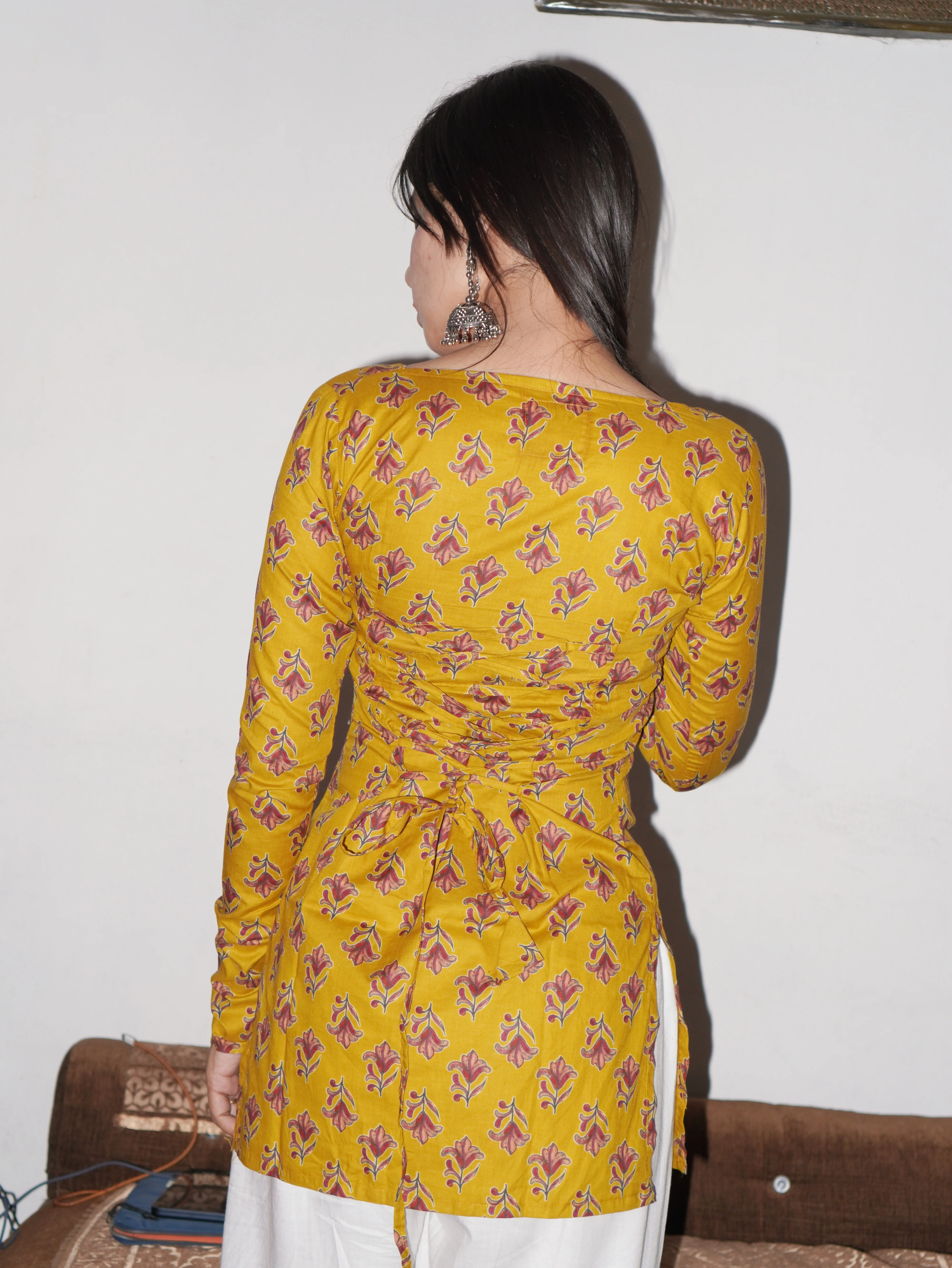 Vira Ful Sleeved Corset Back Kurti - Image 5